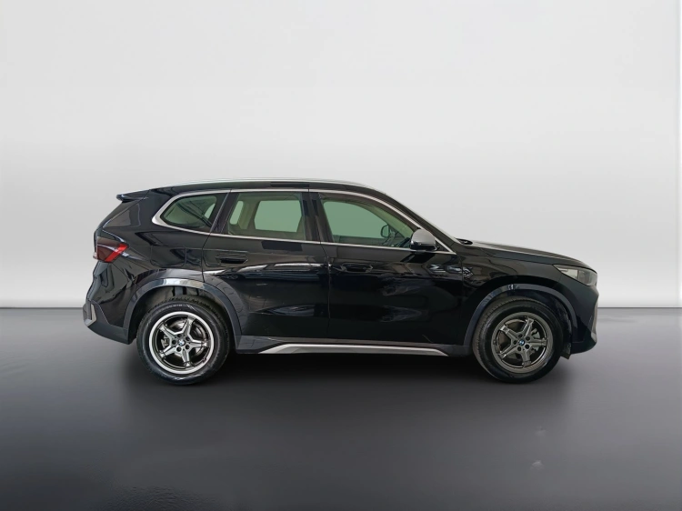3 - BMW X1 X1 sdrive18d auto