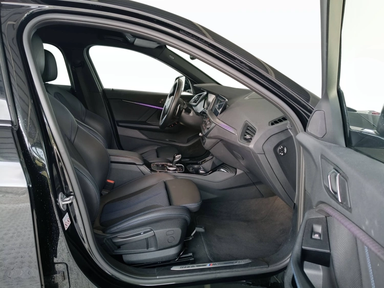 10 - BMW Serie 1 118d Msport auto