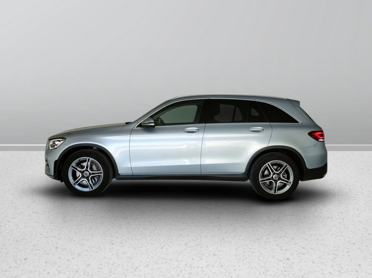 3 - Mercedes-Benz GLC 300 de phev (eq-power) Premium 4matic auto