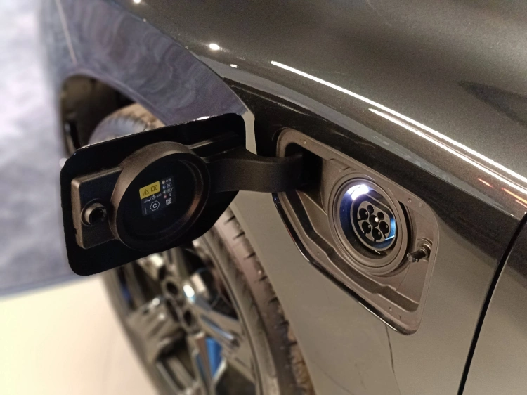 15 - BMW X3 BMW X3 30e xDrive