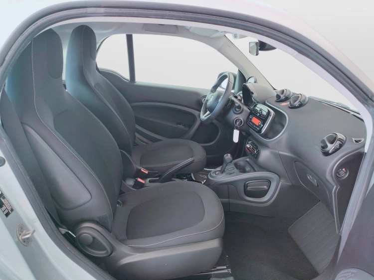 13 - smart fortwo Fortwo 1.0 Passion 71cv twinamic my18