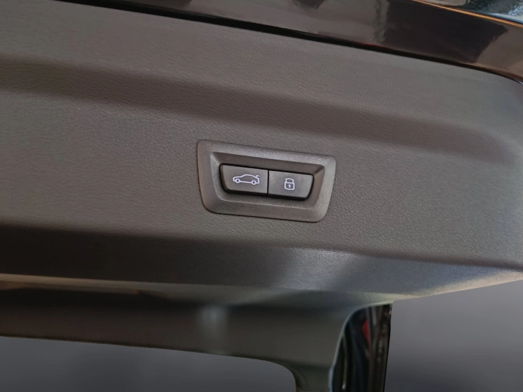 12 - BMW X2 M BMW X2 M35i xDrive