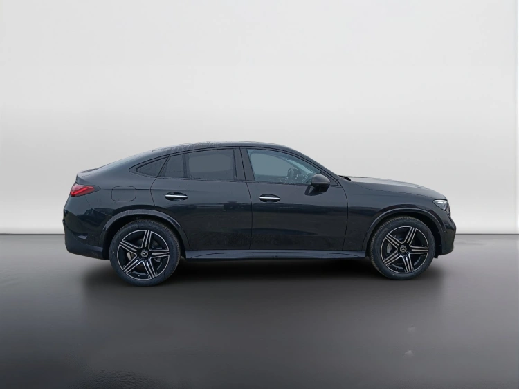 3 - Mercedes-Benz GLC 220 d 4MATIC Coupe