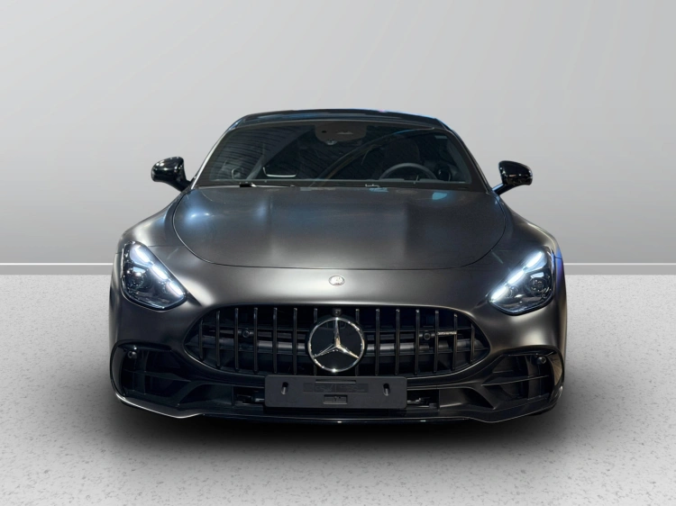 2 - Mercedes AMG GT AMG GT Coupé 43