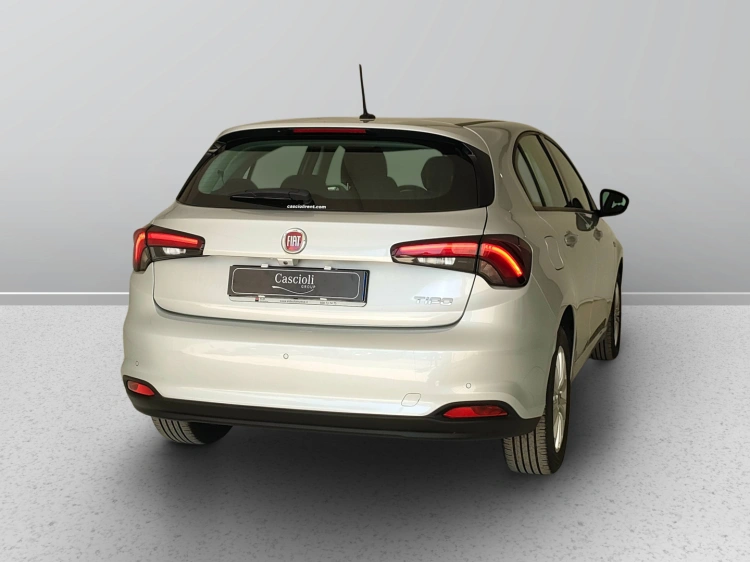 6 - Fiat Tipo Tipo 5p 1.3 mjt Business s&s 95cv