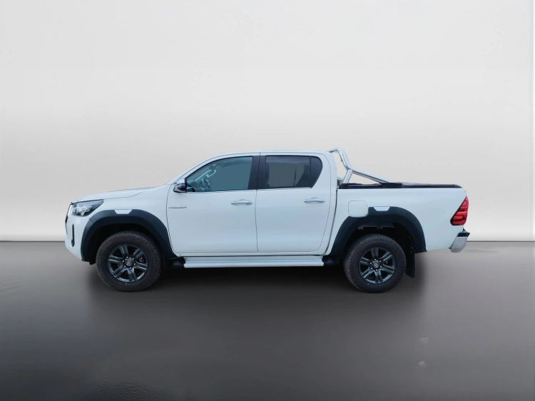 3 - Toyota Hilux Hilux 2.8 d double cab Lounge 4wd