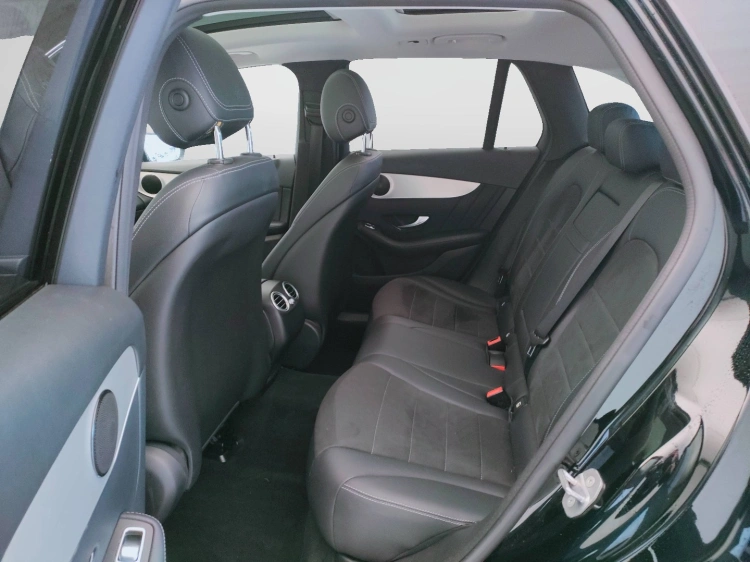 14 - Mercedes-Benz GLC 250 d Night Edition 4matic auto