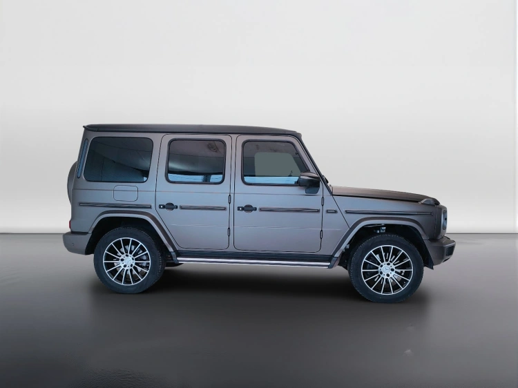 7 - Mercedes-Benz Classe G 400 d AMG Line 330cv auto