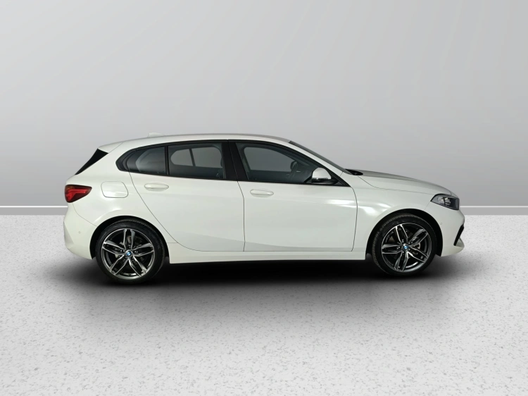 3 - BMW Serie 1 116i Advantage