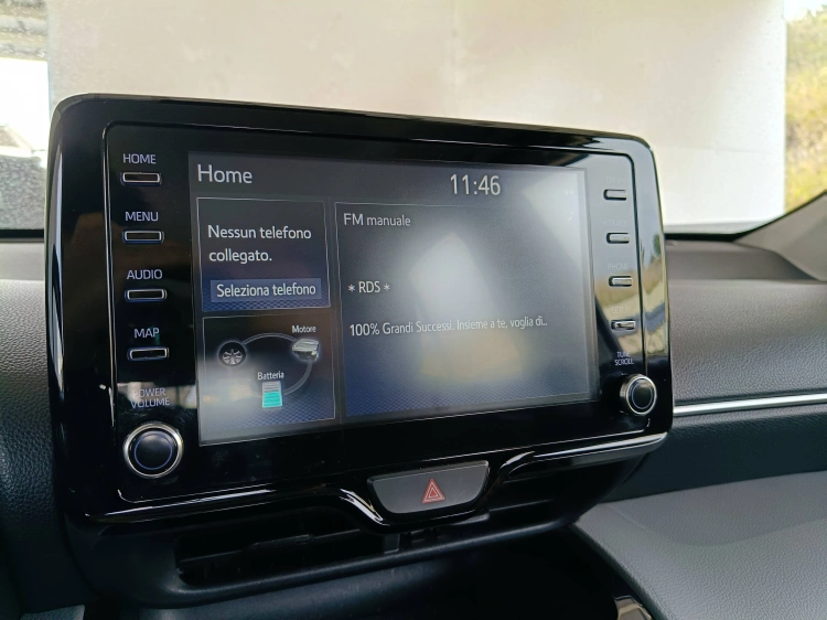 13 - Toyota Yaris Cross Yaris Cross 1.5h Active fwd 116cv e-cvt