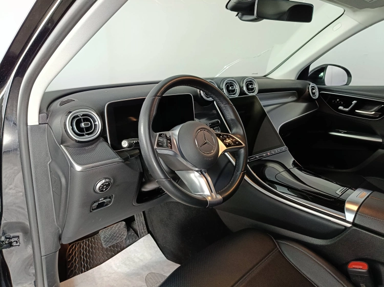 7 - Mercedes-Benz GLC 220 d Advanced Plus 4matic auto