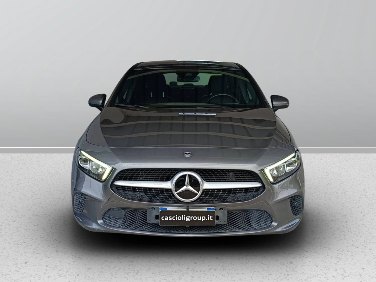 2 - Mercedes-Benz Classe A 180 d Sport auto
