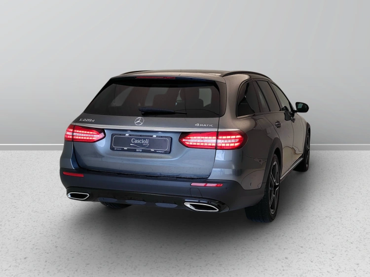 6 - Mercedes-Benz Classe E SW All-Terrain 220 d Premium 4matic auto my20