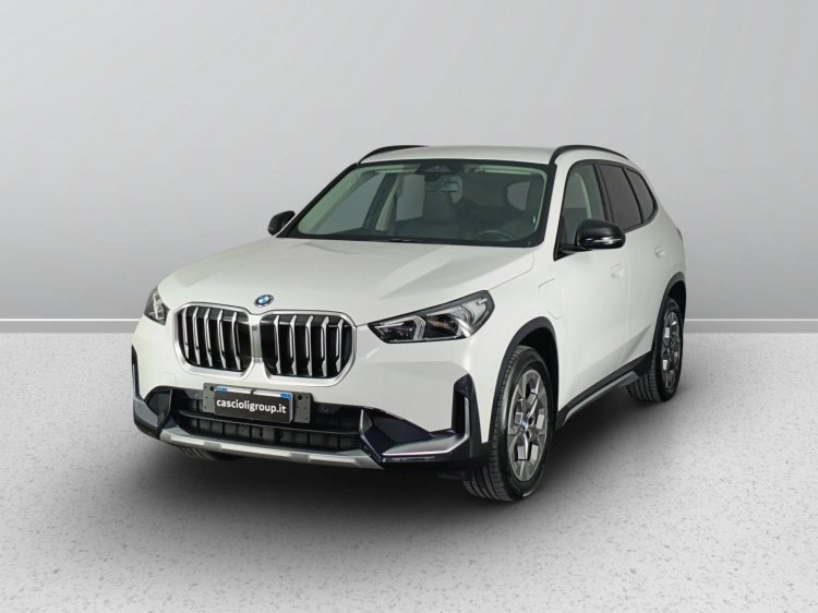 1 - BMW X1 X1 xDrive25e