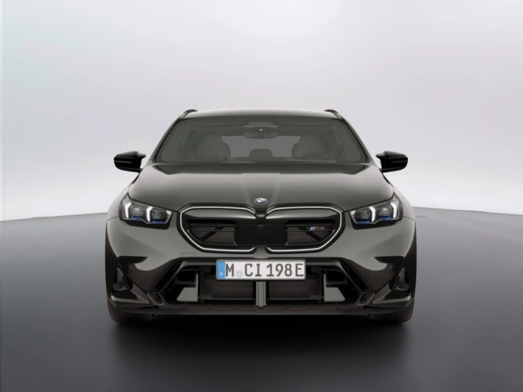 2 - BMW M M5 M5 Touring