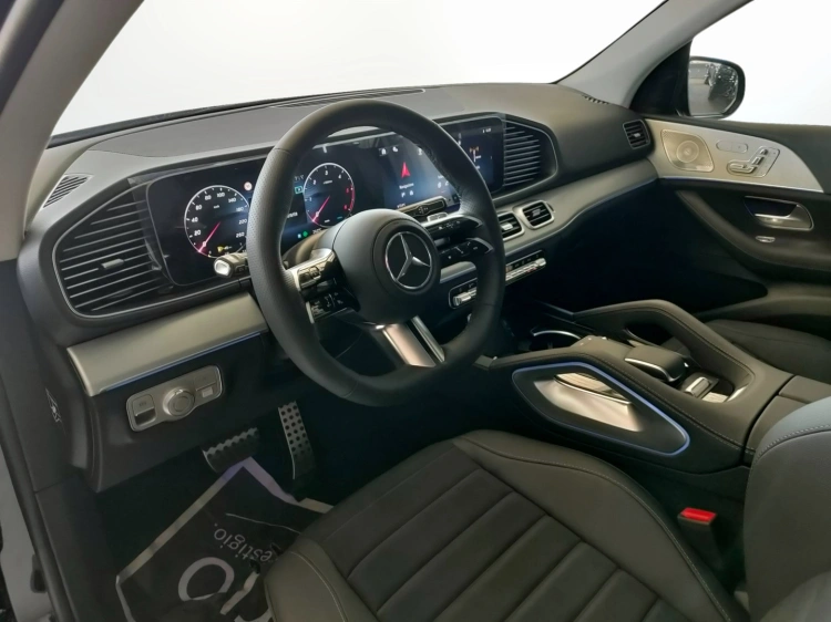 11 - Mercedes-Benz GLE 300 d 4MATIC