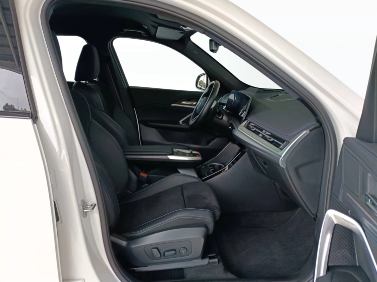 11 - BMW X1 X1 xdrive20d mhev 48V MSport Pro auto