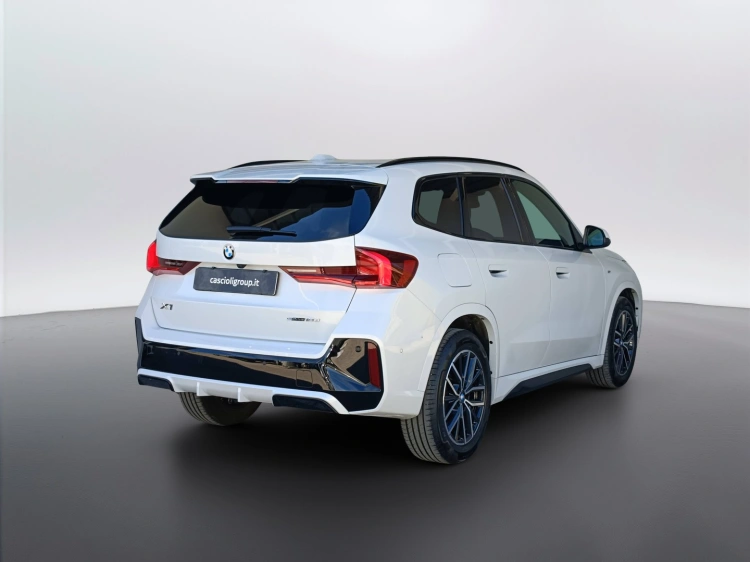 4 - BMW X1 X1 sdrive18d MSport auto