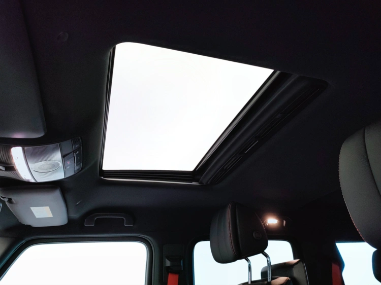 15 - Mercedes-Benz Classe G 400 d Premium Plus 330cv auto