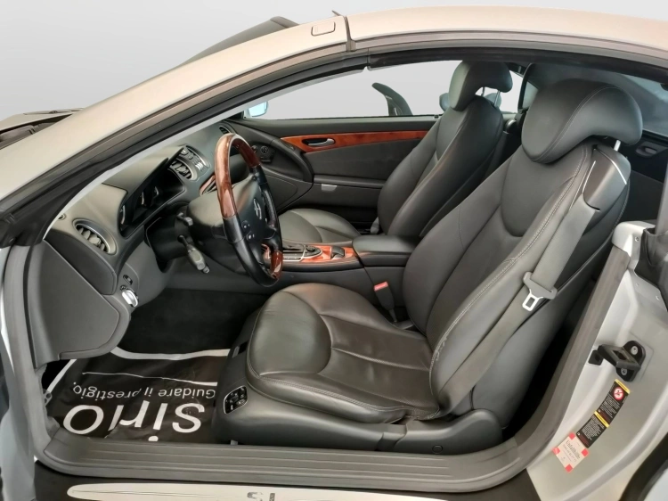 13 - Mercedes-Benz SL 600 V12 biturbo