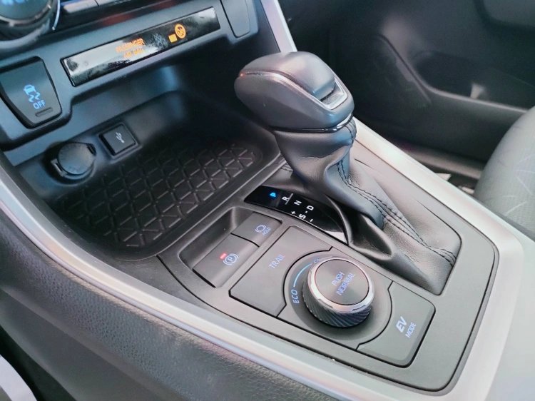 17 - Toyota RAV4 Rav4 2.5 vvt-ie h Active awd-i 222cv e-cvt