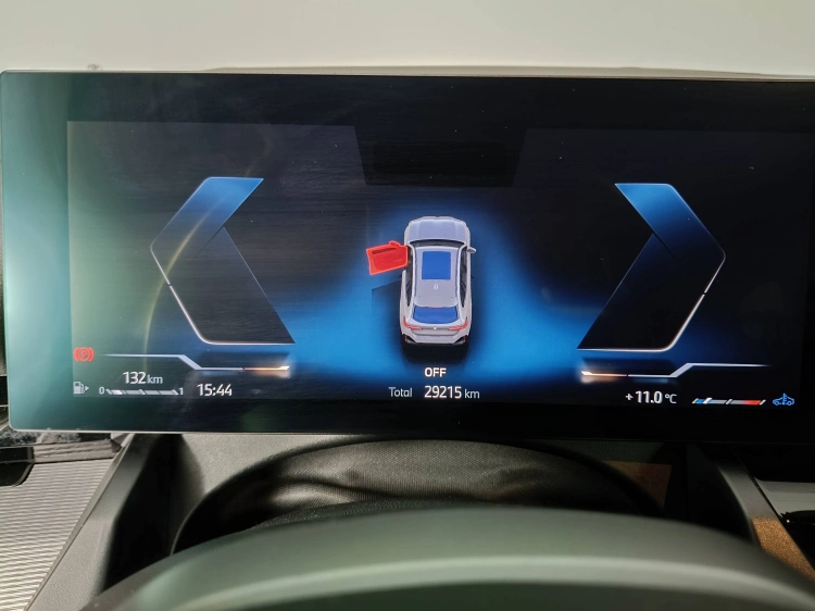 12 - BMW Serie 5 520d Touring 48V xdrive MSport Pro auto