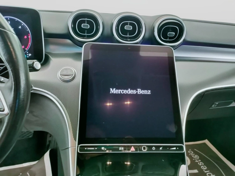 17 - Mercedes-Benz Classe C 220 d mhev Sport auto