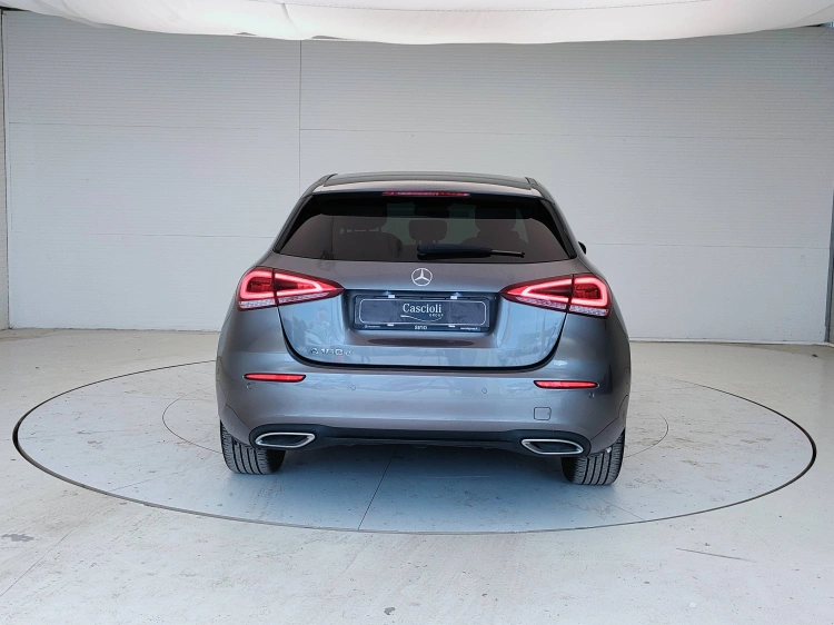 4 - Mercedes-Benz Classe A 180 d Sport auto