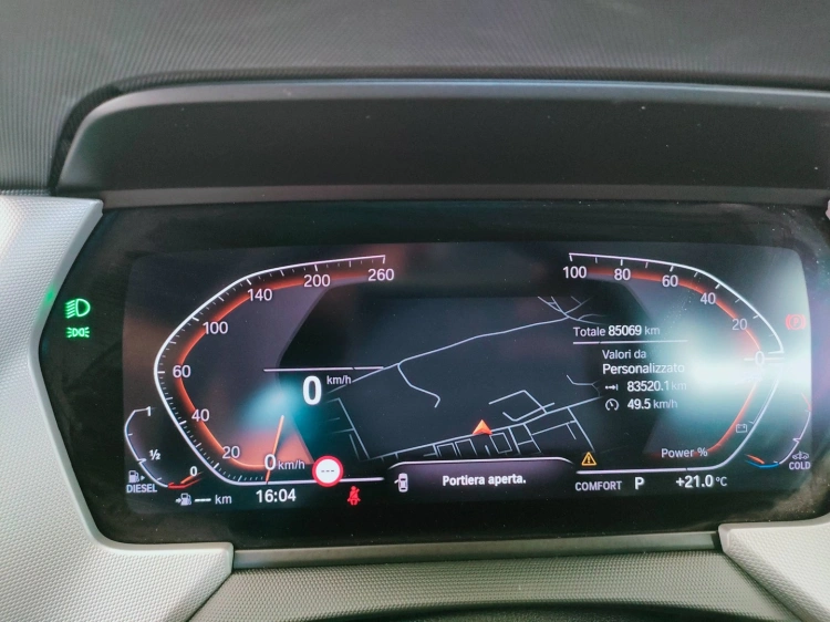 17 - BMW Serie 1 118d Business Advantage auto
