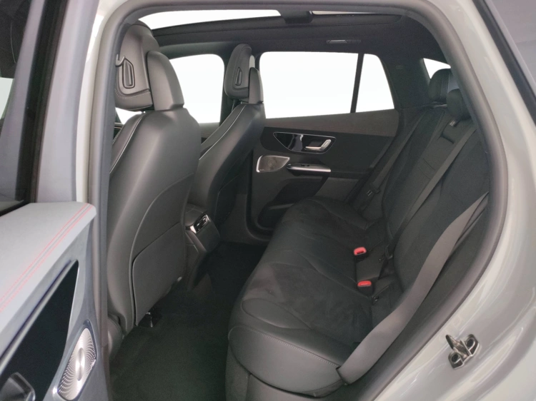 14 - Mercedes-Benz EQE SUV 350+ AMG Line Premium