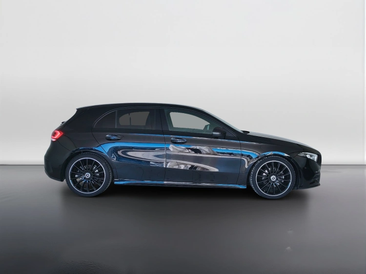 7 - Mercedes-Benz Classe A 200 d Premium Night edition 4matic auto