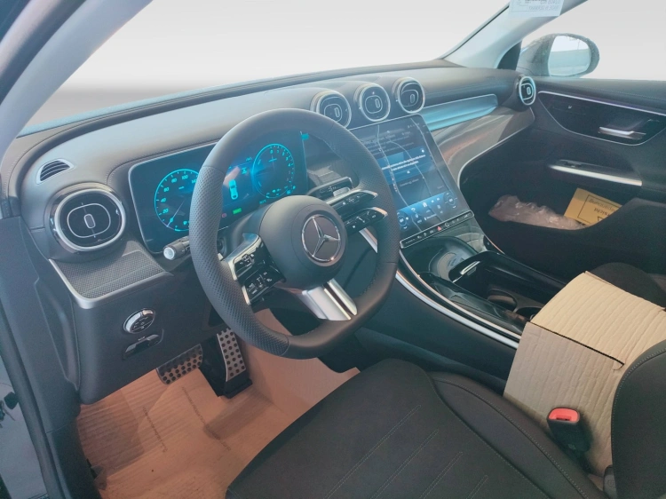 10 - Mercedes-Benz GLC 300 de 4Matic Plug-in Hybrid Coupe