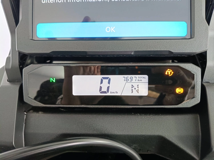 12 - Honda Africa Twin AFRICA TWIN ADVENTURE DCT