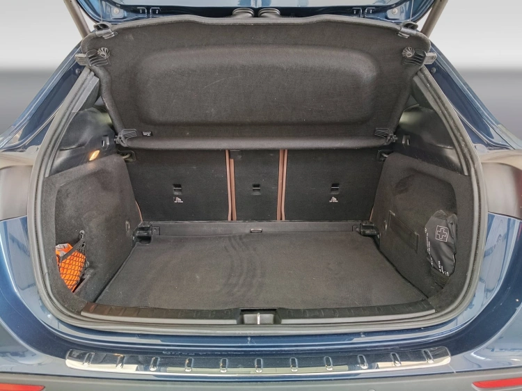 20 - Mercedes-Benz GLA 200 d Premium auto