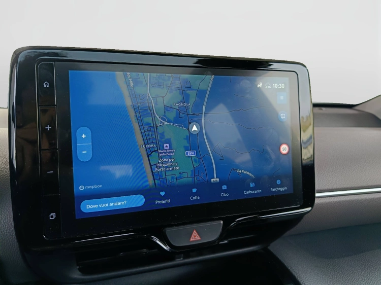 13 - Toyota Yaris Cross Yaris Cross 1.5h Lounge fwd 116cv e-cvt