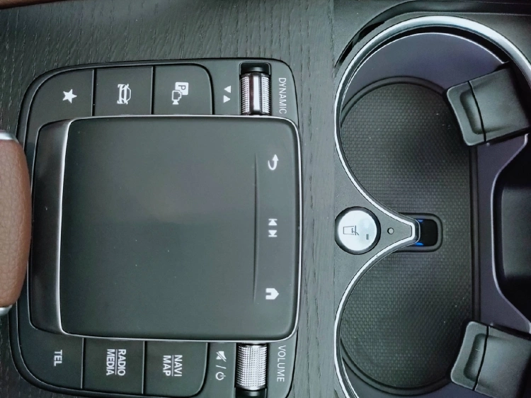 27 - Mercedes-Benz GLS 450 d AMG Line Premium Plus 4matic auto