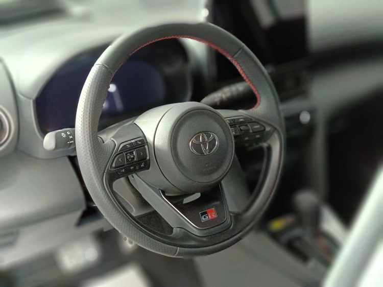 16 - Toyota Yaris Cross Yaris Cross 1.5h GR Sport fwd 130cv e-cvt