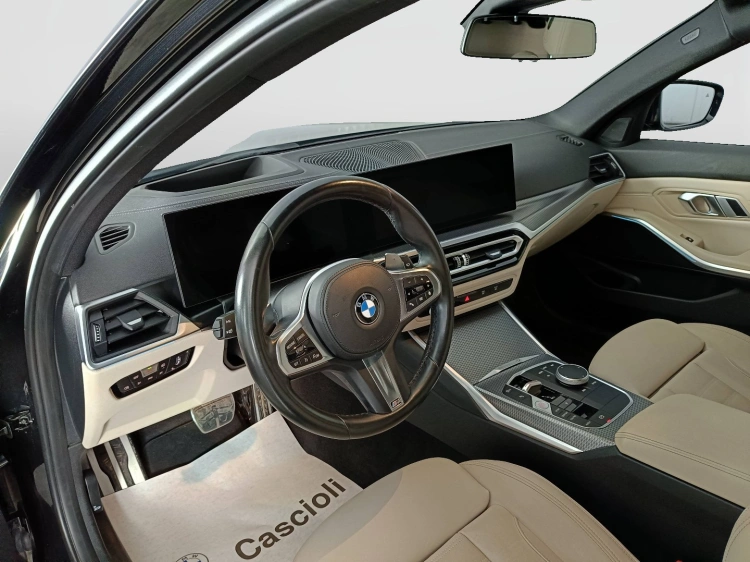 7 - BMW Serie 3 320d Touring mhev 48V MSport auto