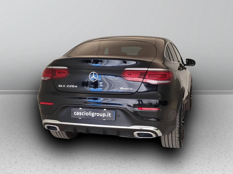 6 - Mercedes-Benz GLC Coupe 220 d Premium 4matic auto