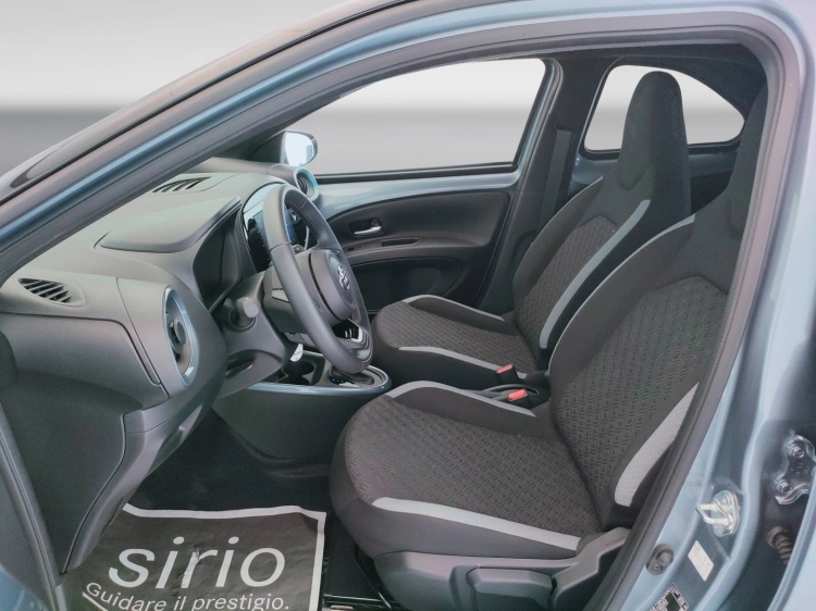 16 - Toyota Aygo X Aygo X 1.0 Trend 72cv s-cvt