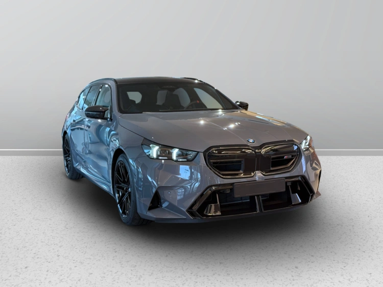 6 - BMW M M5 M5 Touring