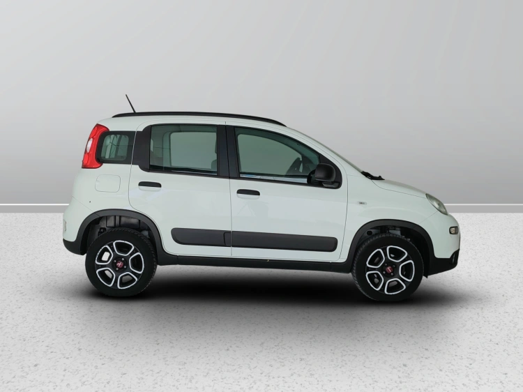 7 - Fiat Panda Panda 0.9 t.air t. natural power City Life 70cv 5p.ti