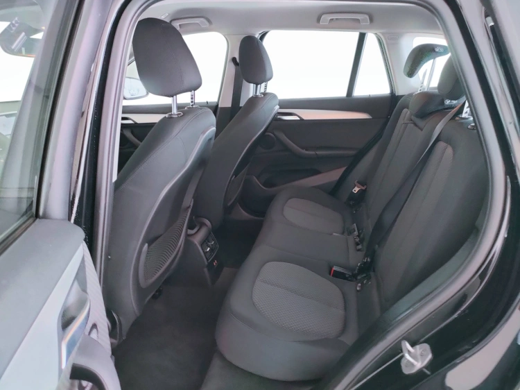 10 - BMW X1 X1 sdrive18d Business Advantage