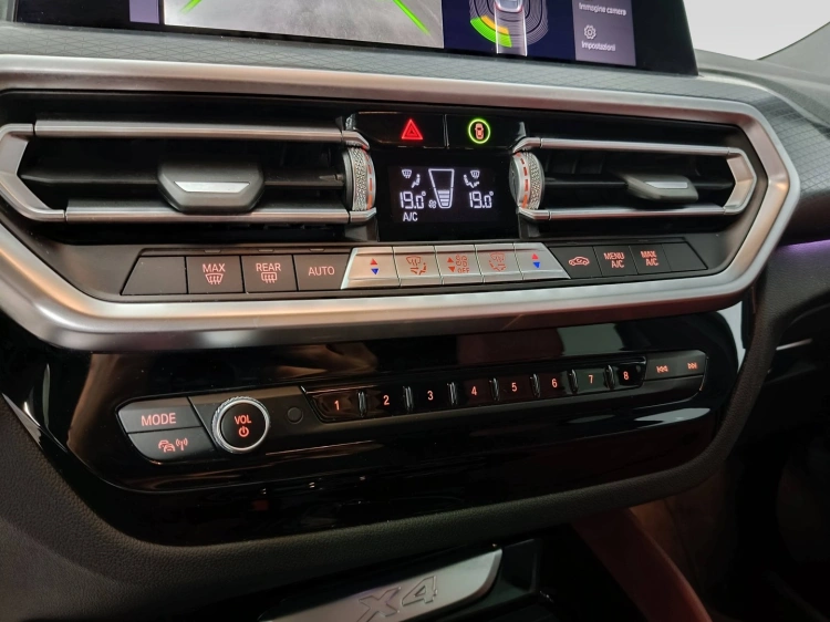 16 - BMW X4 X4 xdrive20d mhev 48V Msport auto