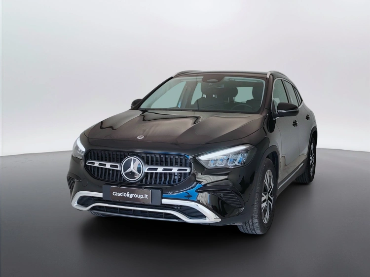 1 - Mercedes-Benz GLA 180 d Progressive Advanced auto
