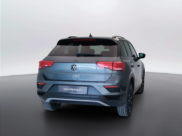 5 - Volkswagen T T-Roc 2.0 tdi Style 115cv