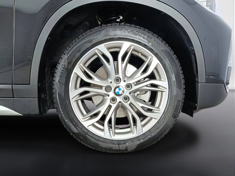 22 - BMW X1 X1 sdrive18d xLine auto my18