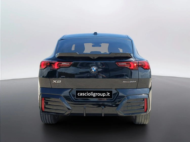 4 - BMW X2 X2 xdrive 20d 48V MSport Pro auto