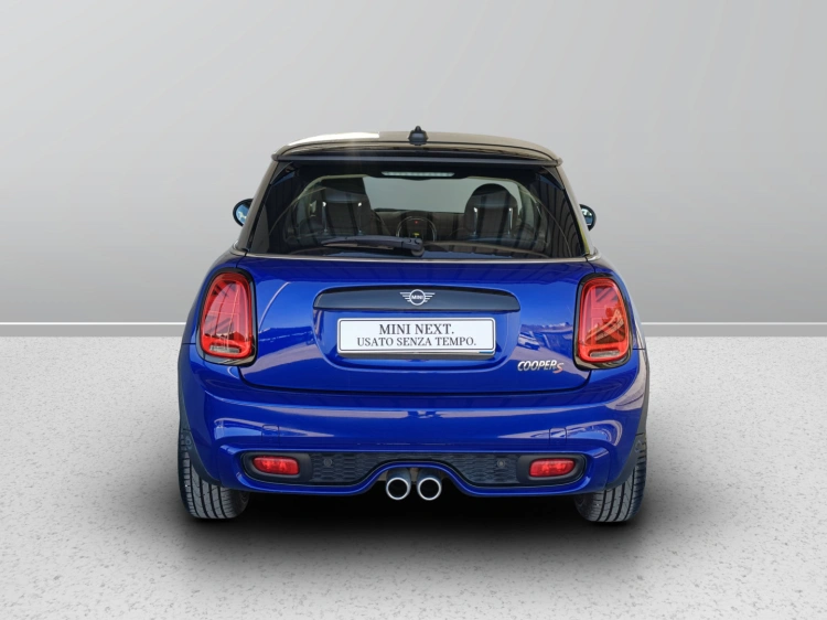 5 - MINI Cooper Mini 3p 2.0 Cooper S Business XL 178cv auto