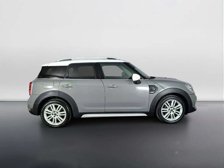 3 - MINI Countryman Mini Countryman 2.0 Cooper D auto